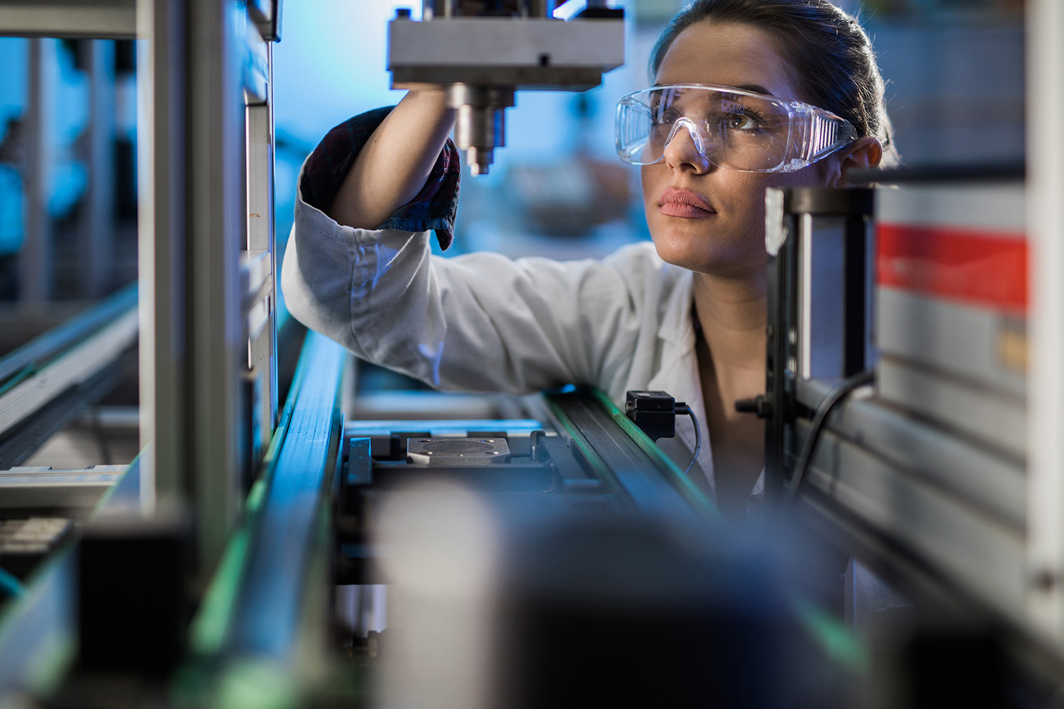 Shaping the Future of Manufacturing: Women Driving Additive Innovation ...